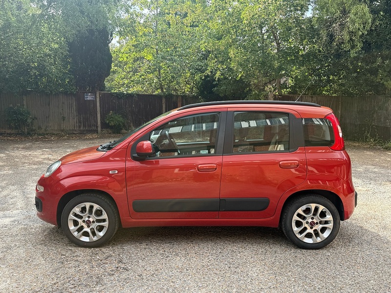 Fiat Panda 1.2 Lounge Hatchback 5dr Petrol Manual Euro 6 (69 bhp) - U10004351