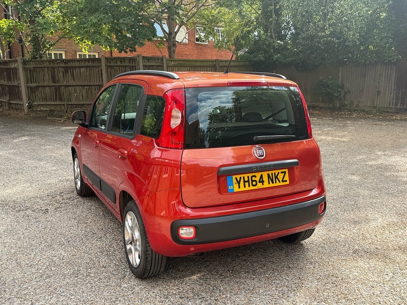 Fiat Panda 1.2 Lounge Hatchback 5dr Petrol Manual Euro 6 (69 bhp) - U10004351
