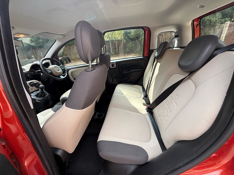 Fiat Panda 1.2 Lounge Hatchback 5dr Petrol Manual Euro 6 (69 bhp) - U10004351