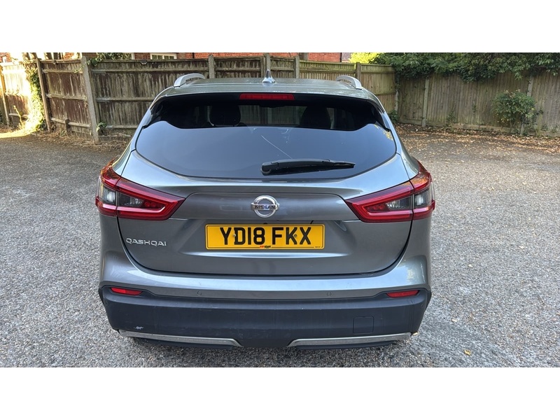 Nissan Qashqai 1.5 dCi Tekna SUV 5dr Diesel Manual Euro 6 (s/s) (110 ps) - U10004353
