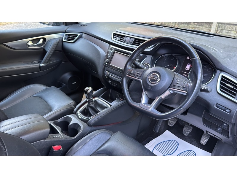 Nissan Qashqai 1.5 dCi Tekna SUV 5dr Diesel Manual Euro 6 (s/s) (110 ps) - U10004353