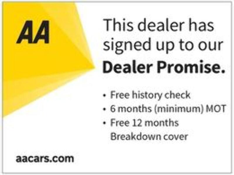 Toyota Yaris 1.5 VVT-h Excel Hatchback 5dr Petrol Hybrid E-CVT Euro 6 (s/s) (116 ps) - U10004354