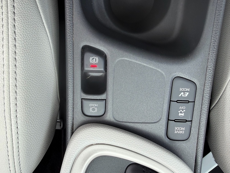 Toyota Yaris 1.5 VVT-h Excel Hatchback 5dr Petrol Hybrid E-CVT Euro 6 (s/s) (116 ps) - U10004354