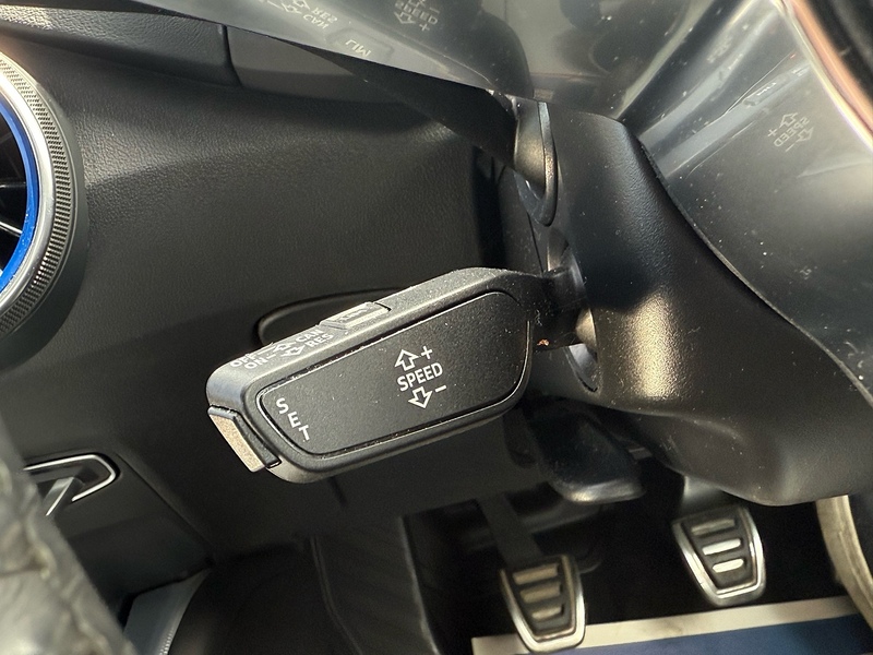 Audi TT 1.8 TFSI Sport Coupe 3dr Petrol Manual Euro 6 (s/s) (180 ps) - U10004355