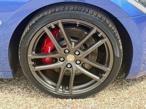 Maserati Granturismo 4.7 V8 Sport Coupe 2dr Petrol MC Shift Euro 5 (460 ps) - U10004356