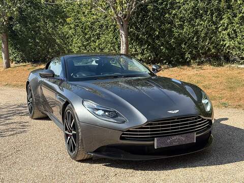 Aston Martin DB11 5.2 V12 Coupe 2dr Petrol Auto Euro 6 (s/s) (608 ps) - U10004358