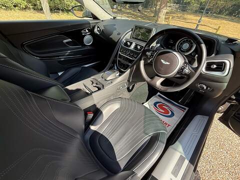 Aston Martin DB11 5.2 V12 Coupe 2dr Petrol Auto Euro 6 (s/s) (608 ps) - U10004358
