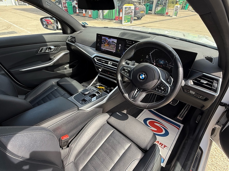 BMW 3 Series 2.0 320i M Sport Touring 5dr Petrol Auto Euro 6 (s/s) (184 ps) - U10004363