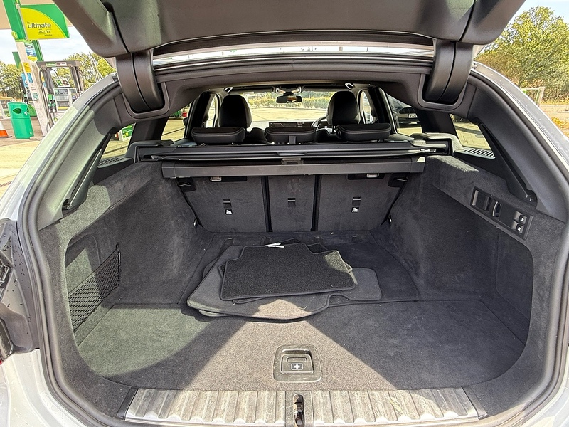 BMW 3 Series 2.0 320i M Sport Touring 5dr Petrol Auto Euro 6 (s/s) (184 ps) - U10004363