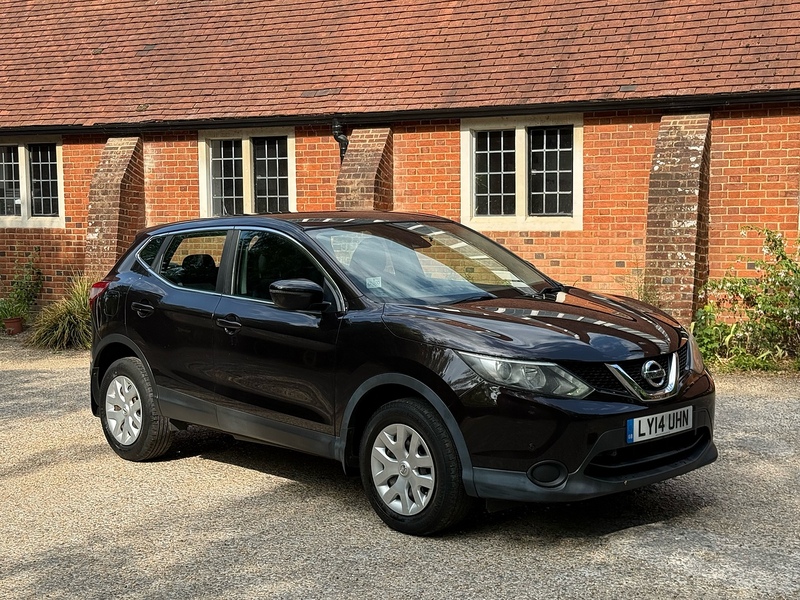 Nissan Qashqai 1.2 DIG-T Visia 2WD Euro 5 (s/s) 5dr - U10004365