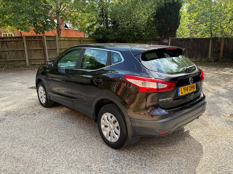 Nissan Qashqai 1.2 DIG-T Visia 2WD Euro 5 (s/s) 5dr - U10004365
