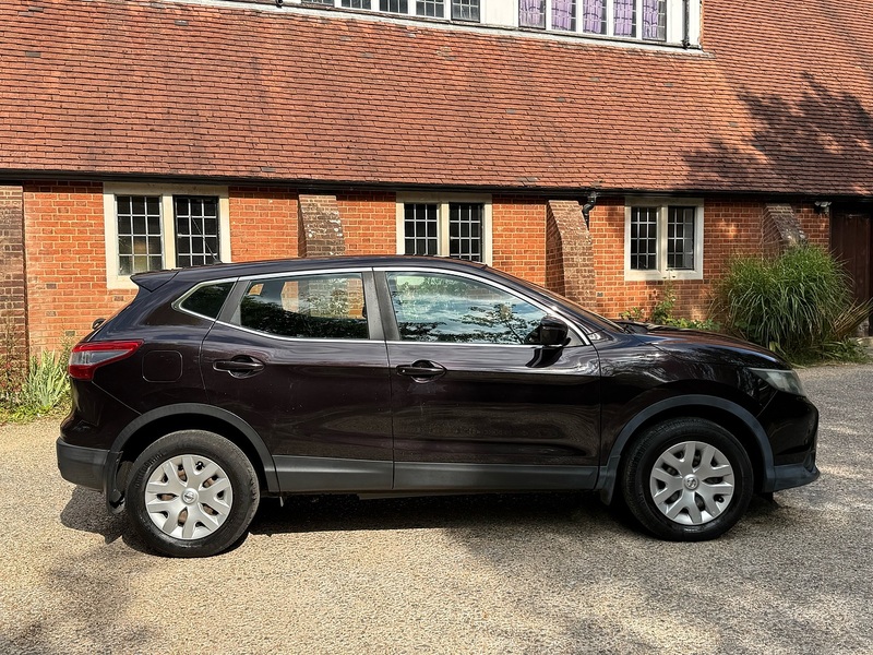 Nissan Qashqai 1.2 DIG-T Visia 2WD Euro 5 (s/s) 5dr - U10004365