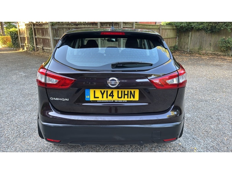 Nissan Qashqai 1.2 DIG-T Visia 2WD Euro 5 (s/s) 5dr - U10004365