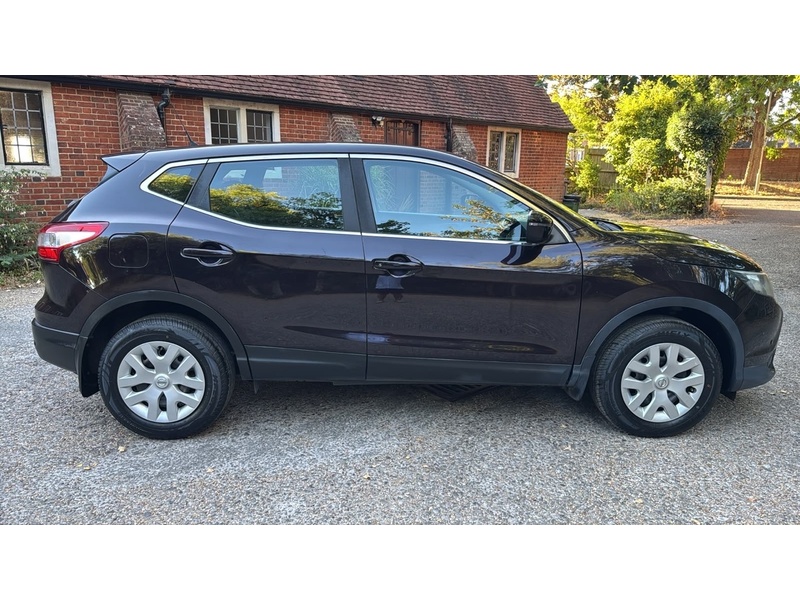 Nissan Qashqai 1.2 DIG-T Visia 2WD Euro 5 (s/s) 5dr - U10004365