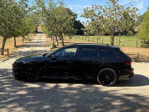 Audi RS4 Avant 2.9 TFSI V6 Vorsprung Estate 5dr Petrol Tiptronic quattro Euro 6 (s/s) (450 ps) - U10004373