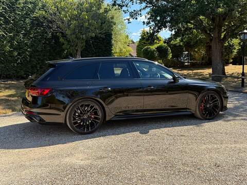 Audi RS4 Avant 2.9 TFSI V6 Vorsprung Estate 5dr Petrol Tiptronic quattro Euro 6 (s/s) (450 ps) - U10004373