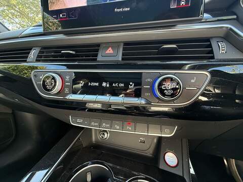 Audi RS4 Avant 2.9 TFSI V6 Vorsprung Estate 5dr Petrol Tiptronic quattro Euro 6 (s/s) (450 ps) - U10004373