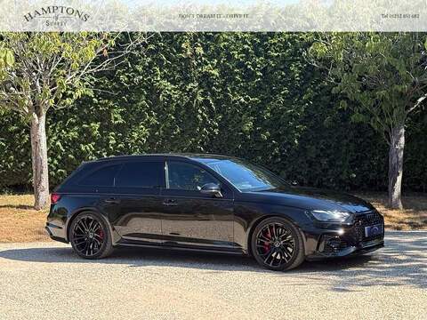 Audi RS4 Avant 2.9 TFSI V6 Vorsprung Estate 5dr Petrol Tiptronic quattro Euro 6 (s/s) (450 ps) - U10004373