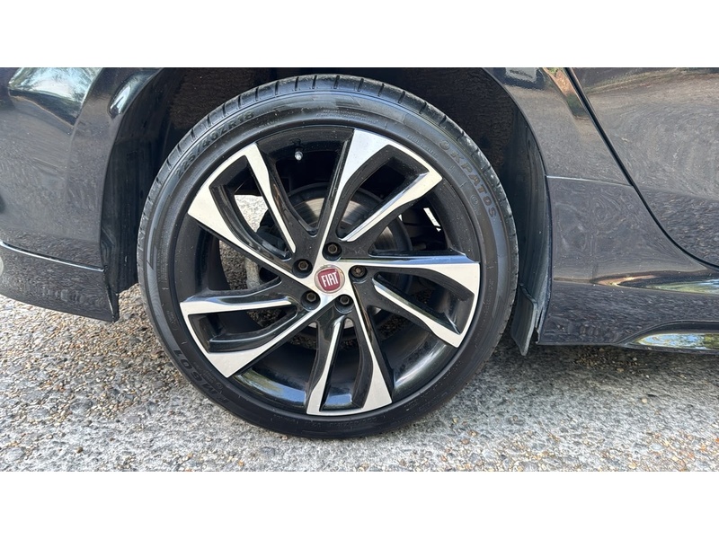 Fiat Tipo 1.4 MPI Sport Euro 6 (s/s) 5dr - U10004374