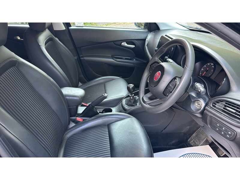 Fiat Tipo 1.4 MPI Sport Euro 6 (s/s) 5dr - U10004374