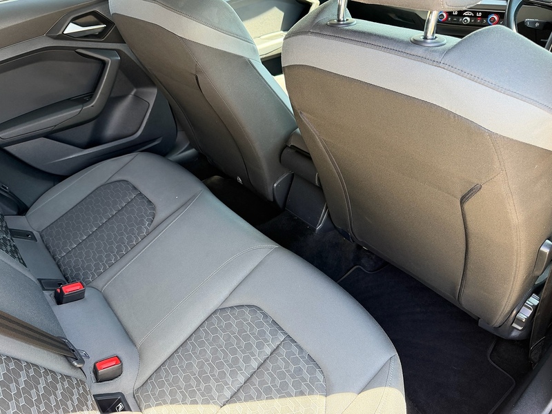 Audi A1 1.0 TFSI 30 Sport Sportback 5dr Petrol Manual Euro 6 (s/s) (116 ps) - U10004377