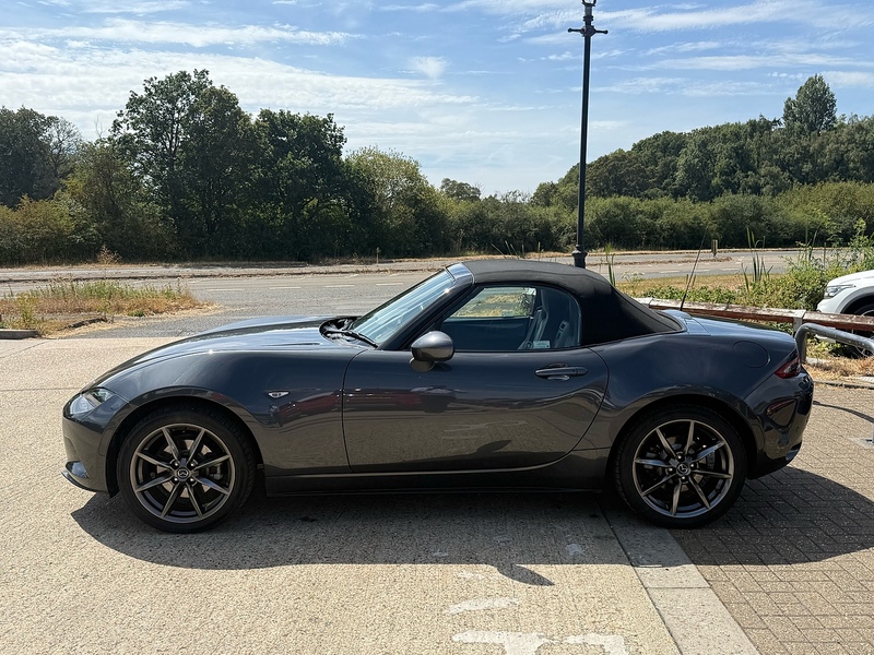 Mazda MX-5 2.0 SKYACTIV-G Sport Nav Convertible 2dr Petrol Manual Euro 6 (160 ps) - U10004386