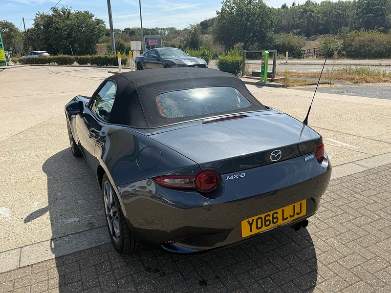 Mazda MX-5 2.0 SKYACTIV-G Sport Nav Convertible 2dr Petrol Manual Euro 6 (160 ps) - U10004386