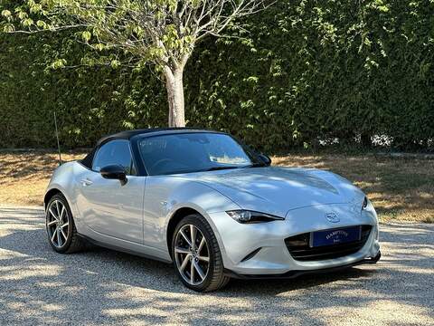 Mazda MX-5 2.0 SKYACTIV-G Sport Recaro Convertible 2dr Petrol Manual Euro 6 (160 ps) - U10004391