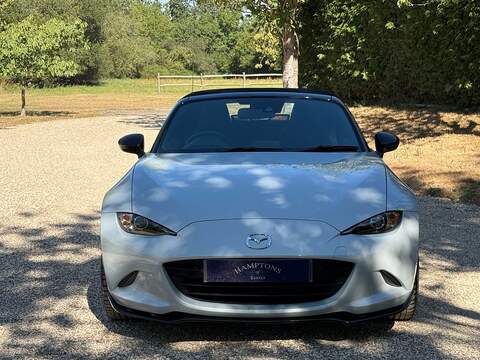 Mazda MX-5 2.0 SKYACTIV-G Sport Recaro Convertible 2dr Petrol Manual Euro 6 (160 ps) - U10004391