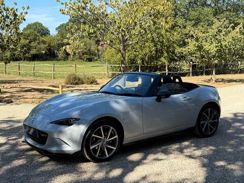Mazda MX-5 2.0 SKYACTIV-G Sport Recaro Convertible 2dr Petrol Manual Euro 6 (160 ps) - U10004391