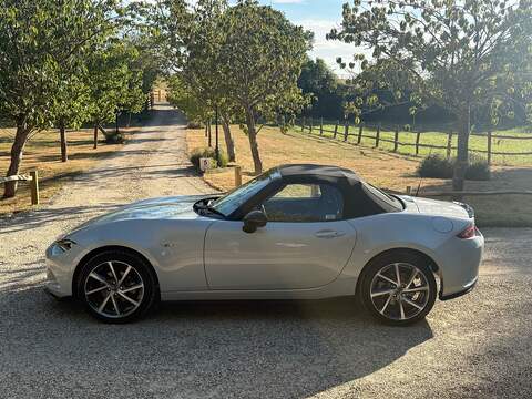 Mazda MX-5 2.0 SKYACTIV-G Sport Recaro Convertible 2dr Petrol Manual Euro 6 (160 ps) - U10004391