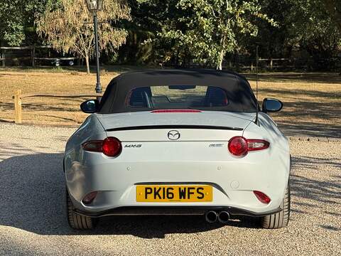 Mazda MX-5 2.0 SKYACTIV-G Sport Recaro Convertible 2dr Petrol Manual Euro 6 (160 ps) - U10004391