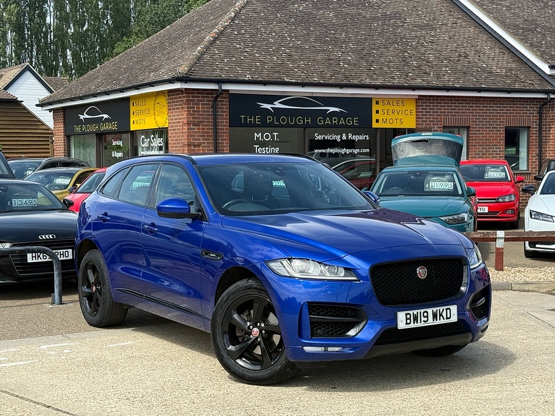 Jaguar F-PACE 2.0 P250i R-Sport SUV 5dr Petrol Auto AWD Euro 6 (s/s) (250 ps) - U10004392
