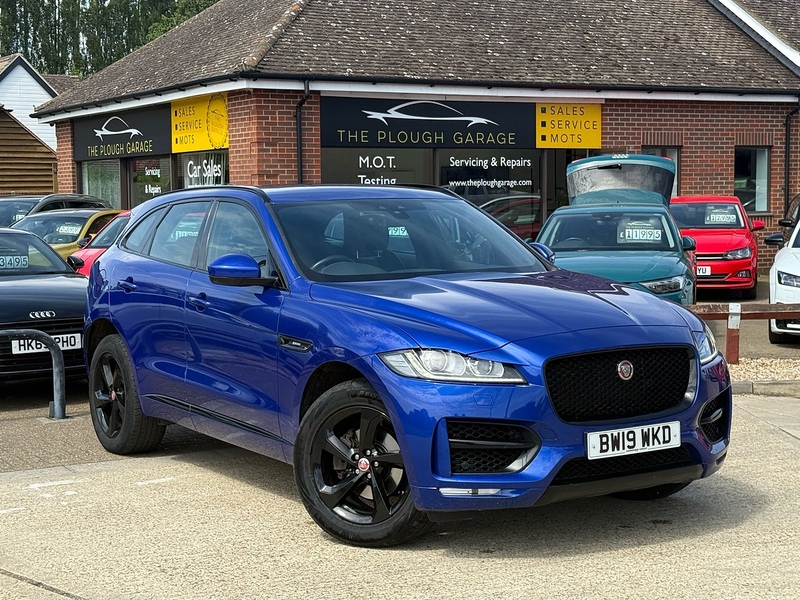 Jaguar F-PACE 2.0 P250i R-Sport SUV 5dr Petrol Auto AWD Euro 6 (s/s) (250 ps) - U10004392