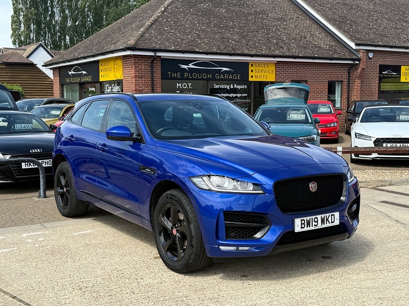 Jaguar F-PACE 2.0 P250i R-Sport SUV 5dr Petrol Auto AWD Euro 6 (s/s) (250 ps) - U10004392