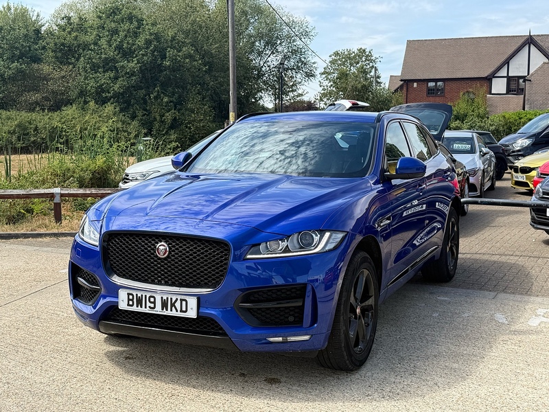 Jaguar F-PACE 2.0 P250i R-Sport SUV 5dr Petrol Auto AWD Euro 6 (s/s) (250 ps) - U10004392
