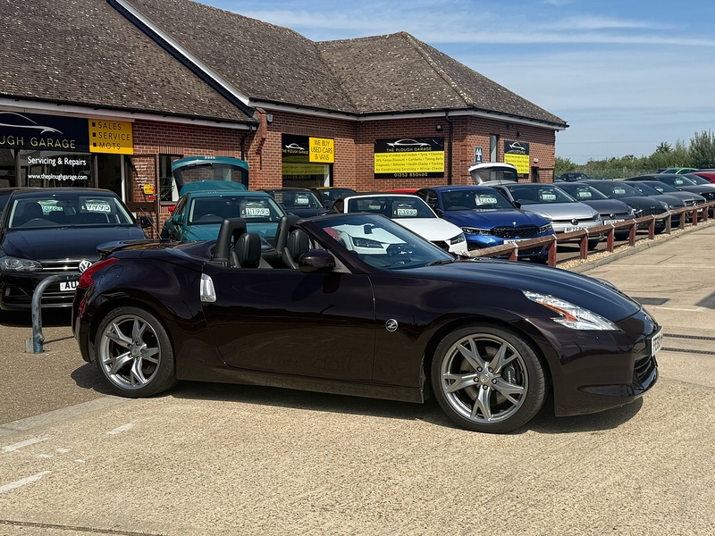 Nissan 370 Z 3.7 V6 GT Convertible 2dr Petrol Auto Euro 5 (328 ps) - U10004393
