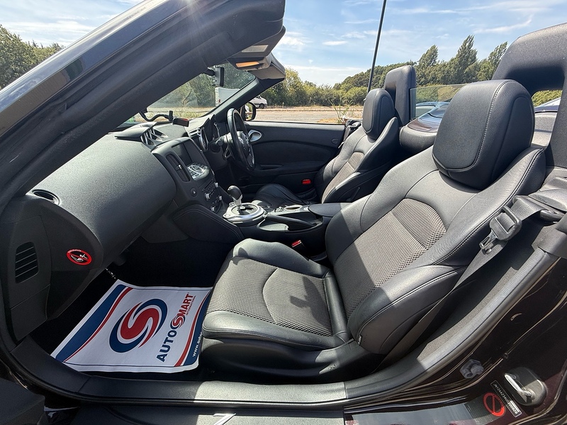 Nissan 370 Z 3.7 V6 GT Convertible 2dr Petrol Auto Euro 5 (328 ps) - U10004393