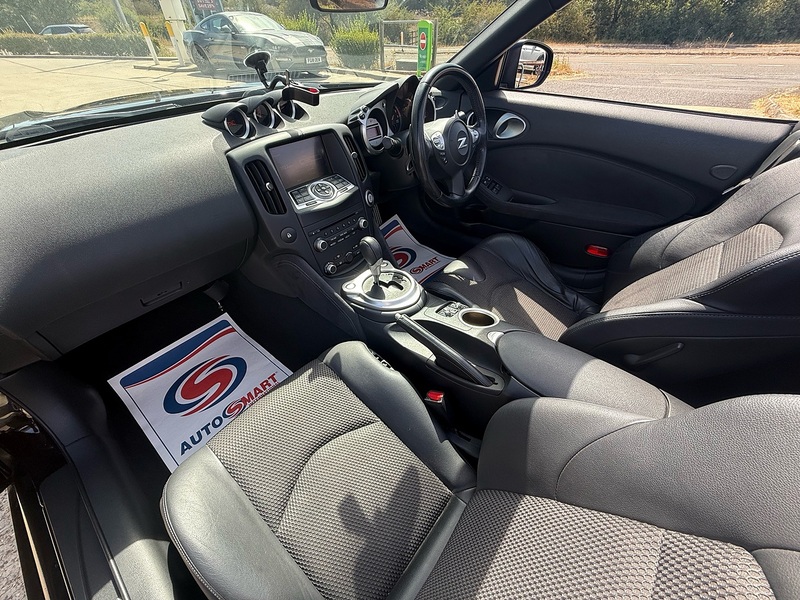 Nissan 370 Z 3.7 V6 GT Convertible 2dr Petrol Auto Euro 5 (328 ps) - U10004393