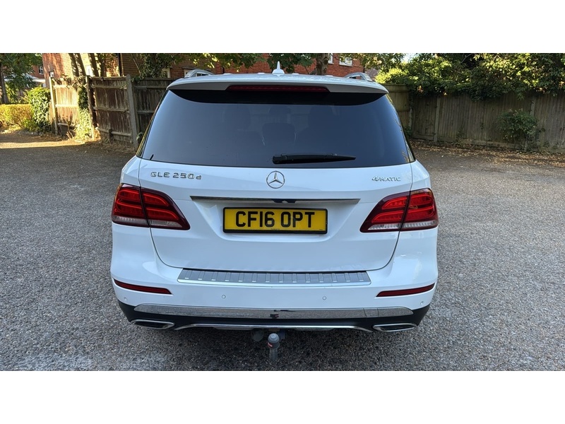 Mercedes-Benz GLE 2.1 GLE250d Sport SUV 5dr Diesel G-Tronic 4MATIC Euro 6 (s/s) (204 ps) - U10004394