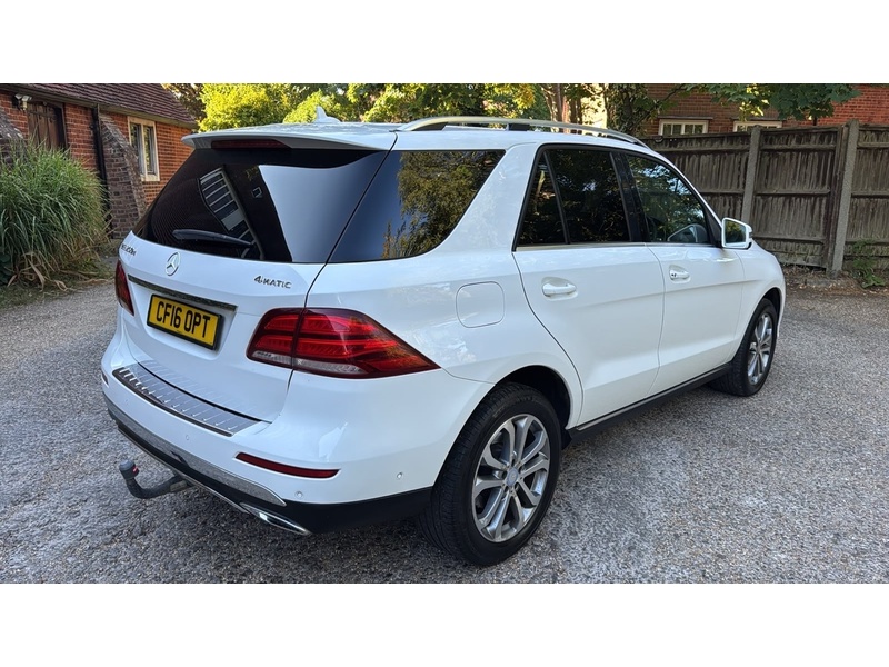 Mercedes-Benz GLE 2.1 GLE250d Sport SUV 5dr Diesel G-Tronic 4MATIC Euro 6 (s/s) (204 ps) - U10004394