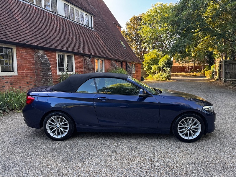 BMW 2 Series 1.5 218i SE Convertible 2dr Petrol Manual Euro 6 (s/s) (136 ps) - U10004398