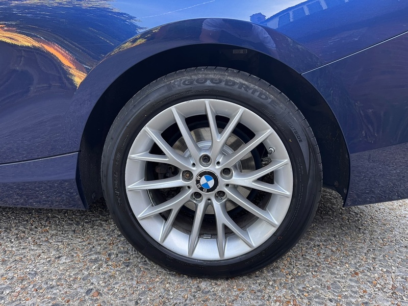 BMW 2 Series 1.5 218i SE Convertible 2dr Petrol Manual Euro 6 (s/s) (136 ps) - U10004398