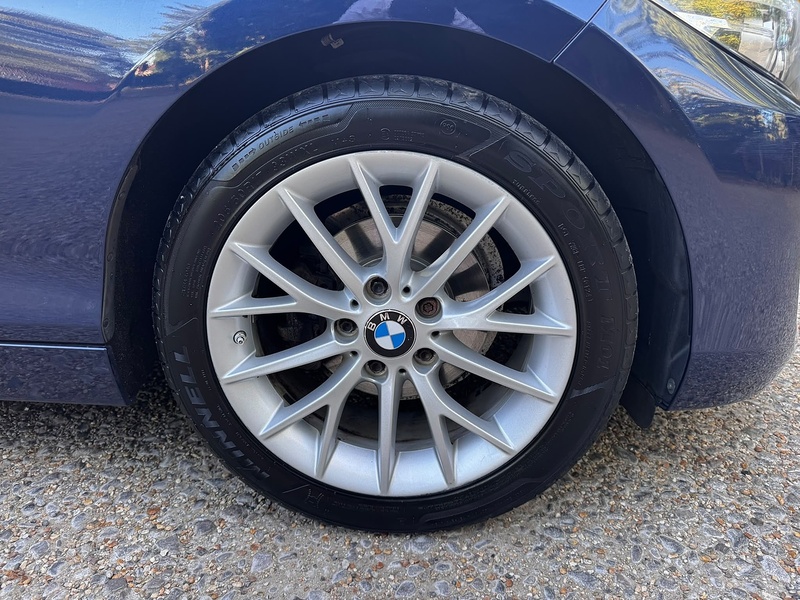 BMW 2 Series 1.5 218i SE Convertible 2dr Petrol Manual Euro 6 (s/s) (136 ps) - U10004398