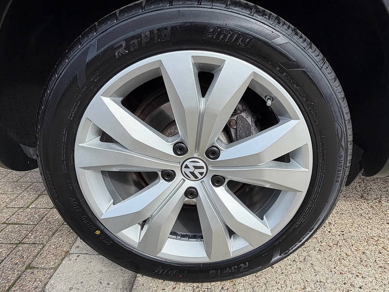 Volkswagen Touareg TDI V6 BlueMotion Tech R-Line SUV 3.0 Automatic Diesel - U10004400