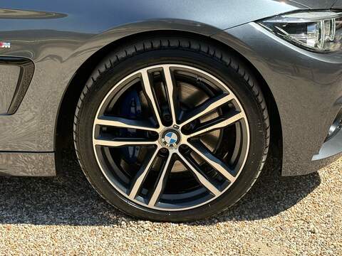 BMW 4 Series 2.0 420d M Sport Convertible 2dr Diesel Auto Euro 6 (s/s) (190 ps) - U10004401
