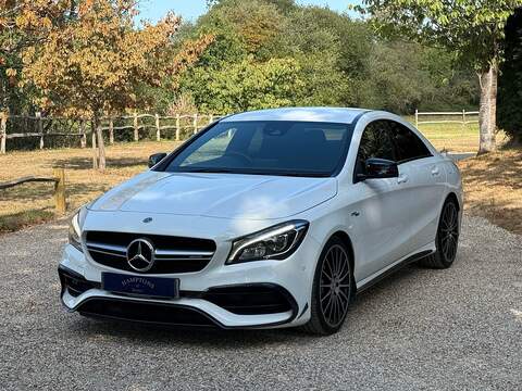 Mercedes-Benz CLA CLA45 AMG Saloon 2.0 Automatic Petrol - U10004403