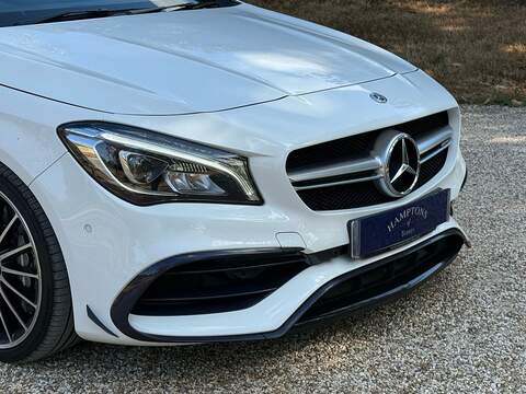 Mercedes-Benz CLA CLA45 AMG Saloon 2.0 Automatic Petrol - U10004403