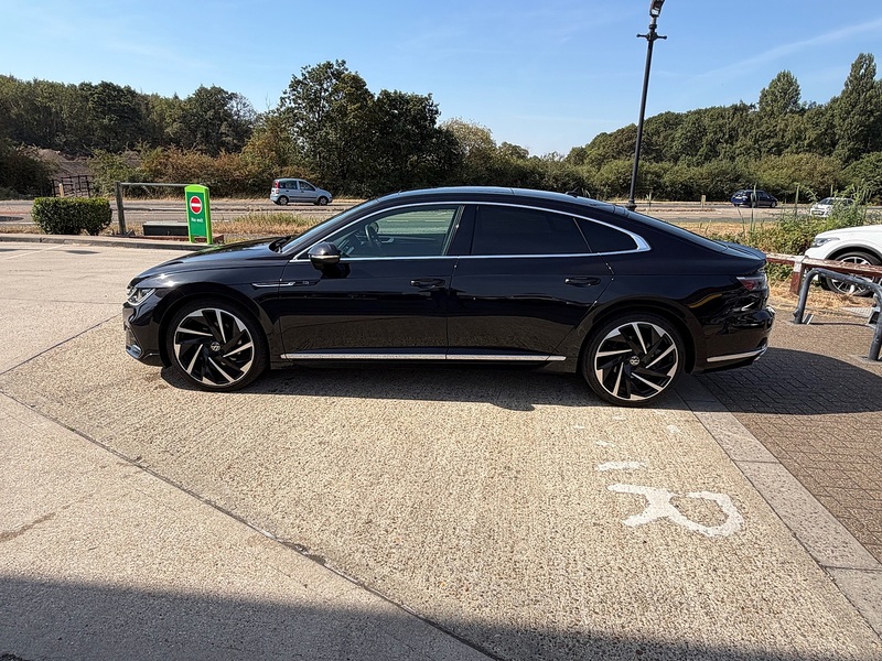 Volkswagen Arteon 2.0 TDI R-Line Fastback 5dr Diesel DSG Euro 6 (s/s) (200 ps) - U10004404