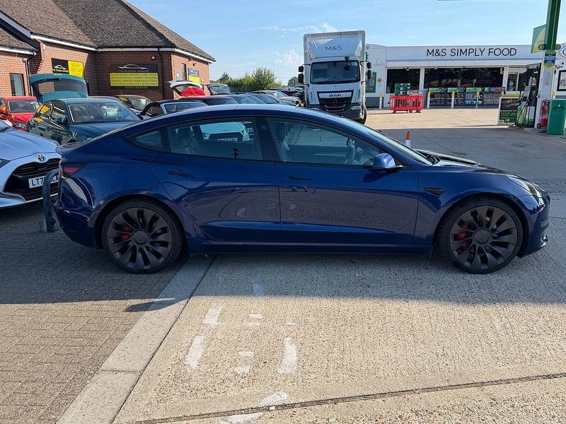 Tesla Model 3 (Dual Motor) Performance Saloon 4dr Electric Auto 4WDE (Performance Upgrade) (449 bhp) - U10004406